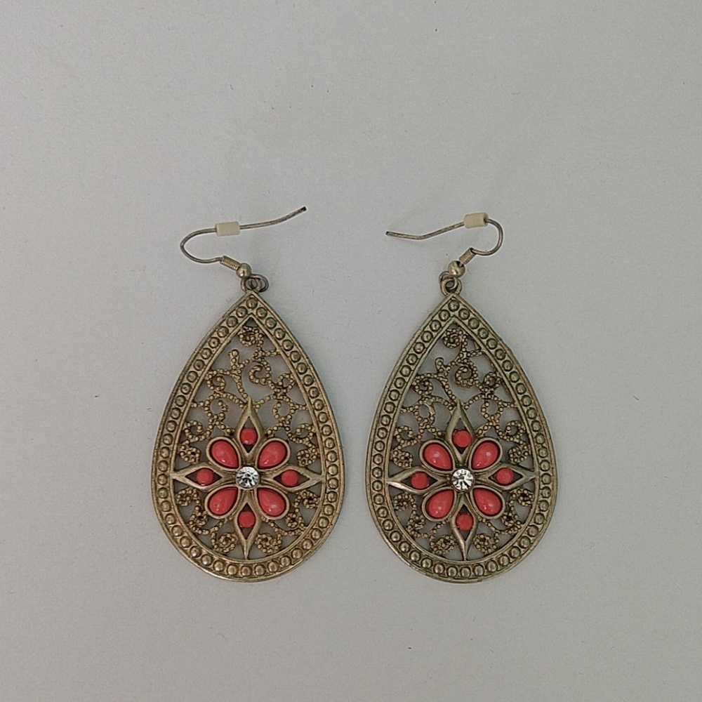 Earings